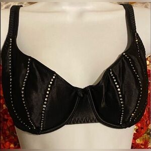 Victoria’s Secret burlesque Rhinestones oyster satin  bra